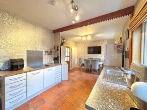 Photo 13- click for photo gallery